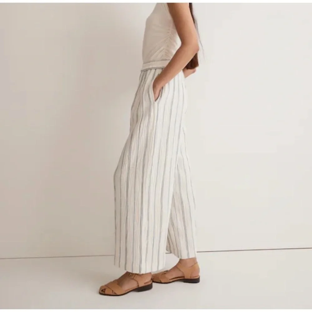 Madewell The Untailored Wide-Leg Crop Pant in Striped Lightspun - Picture 3 of 10